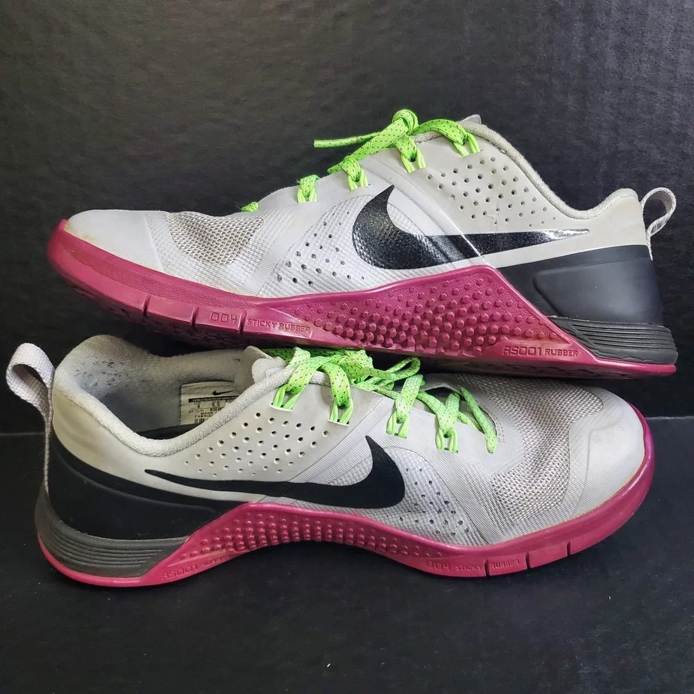 Nike Metcon Flywire Training Shoes‎ Women's Mango/Black 813101-005 Size 8